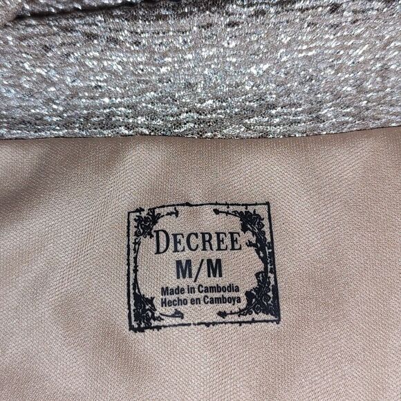 Decree gold shimmery night out party pull on skirt Sz M - Picture 3 of 3